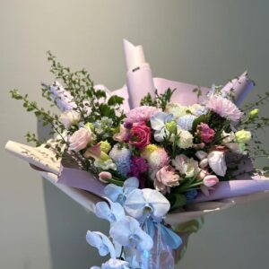 The Surprise Bloom - Florist Choice